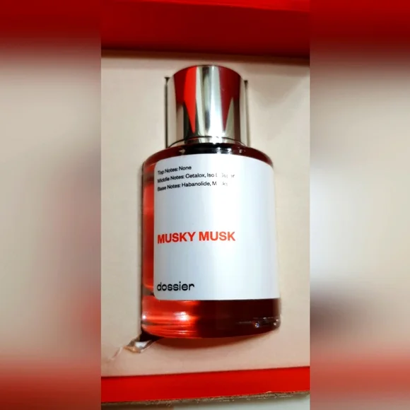Dossier Musky Musk *NWT*